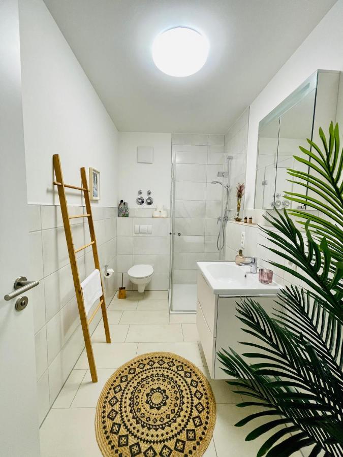 Klassen Stay - Exklusives Apartment Am Hbf - Kueche, Netflix, Kingsizebett Кобленц Экстерьер фото