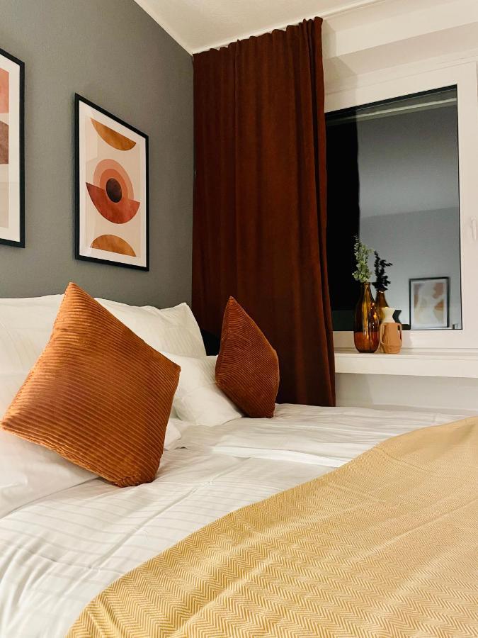 Klassen Stay - Exklusives Apartment Am Hbf - Kueche, Netflix, Kingsizebett Кобленц Экстерьер фото